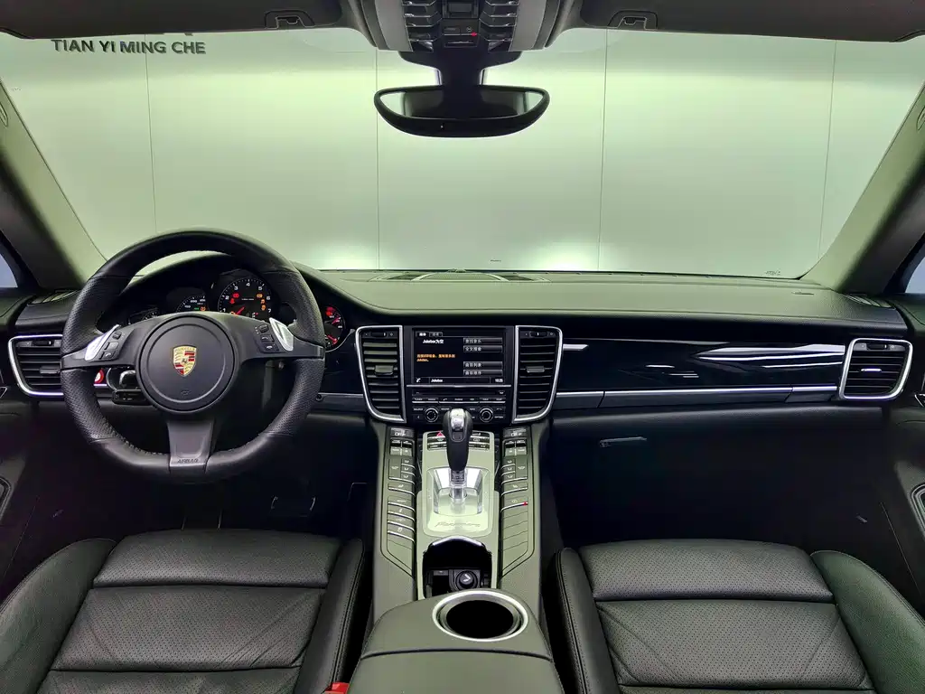 Porsche Panamera 2014 — фото 22
