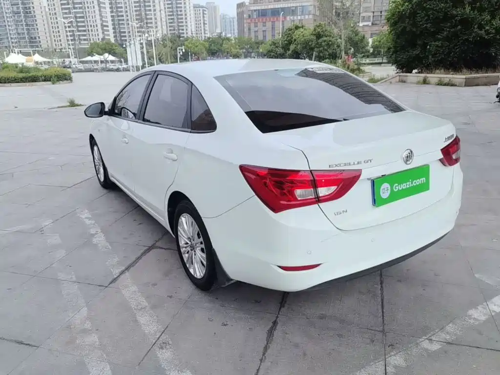 Buick Excelle 2015