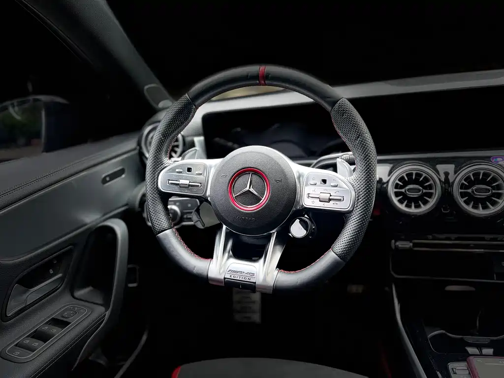 Mercedes-Benz A-Class AMG 2022 — фото 7