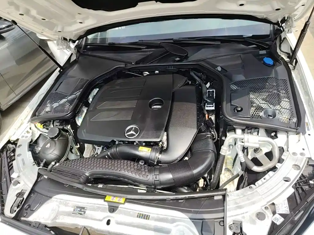 Mercedes-Benz C-Class 2020 — фото 20