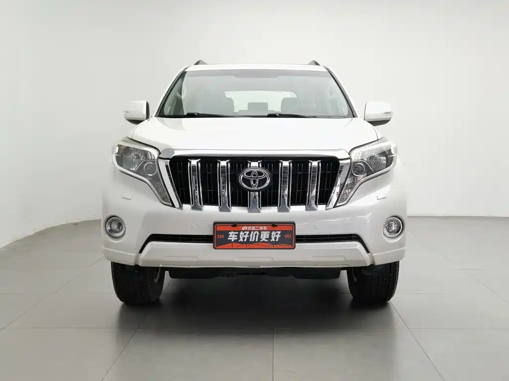 Toyota Prado 2017 — фото 3