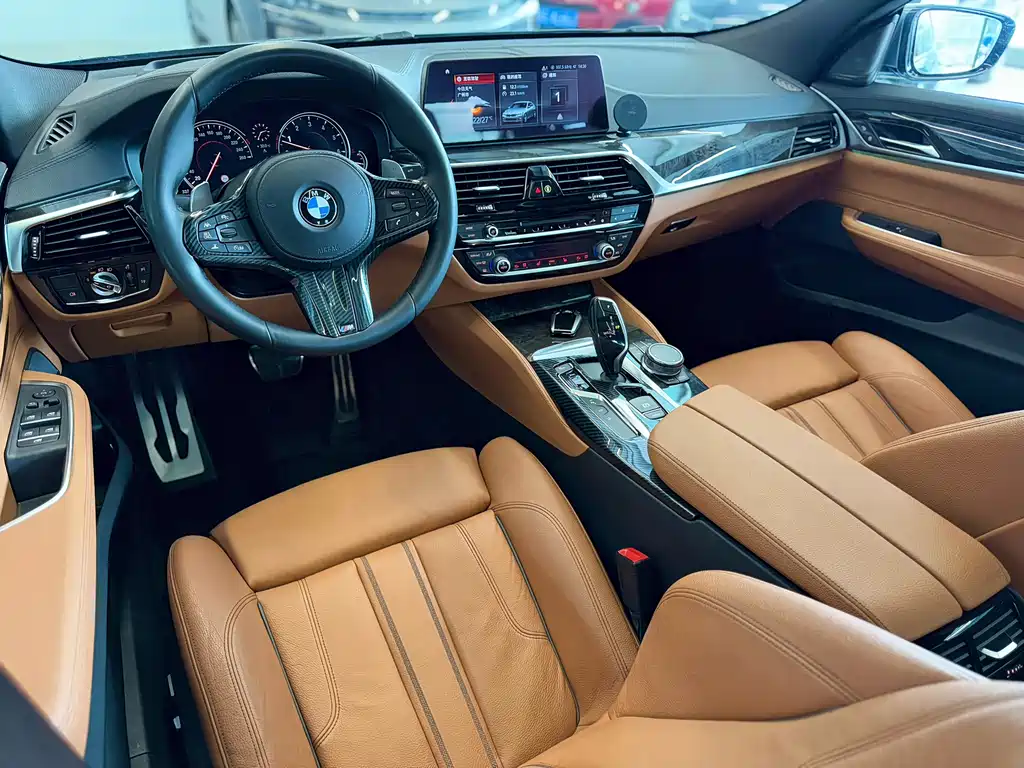 BMW 6 Series GT 2018 — фото 4