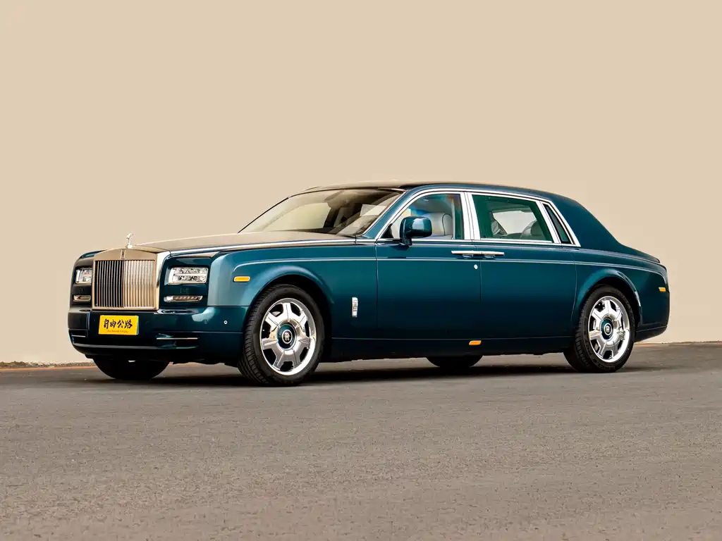 Rolls-Royce Phantom 2013 — фото 2