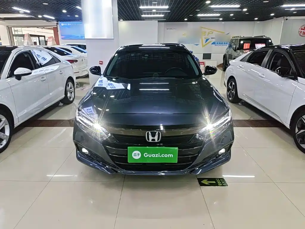Honda Accord 2023 — фото 3