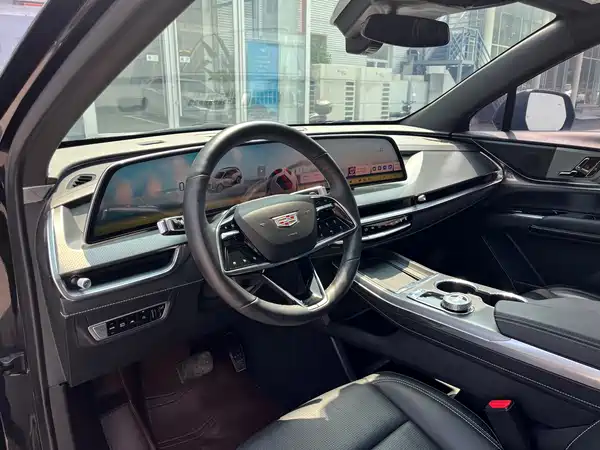 Cadillac XT5 2024