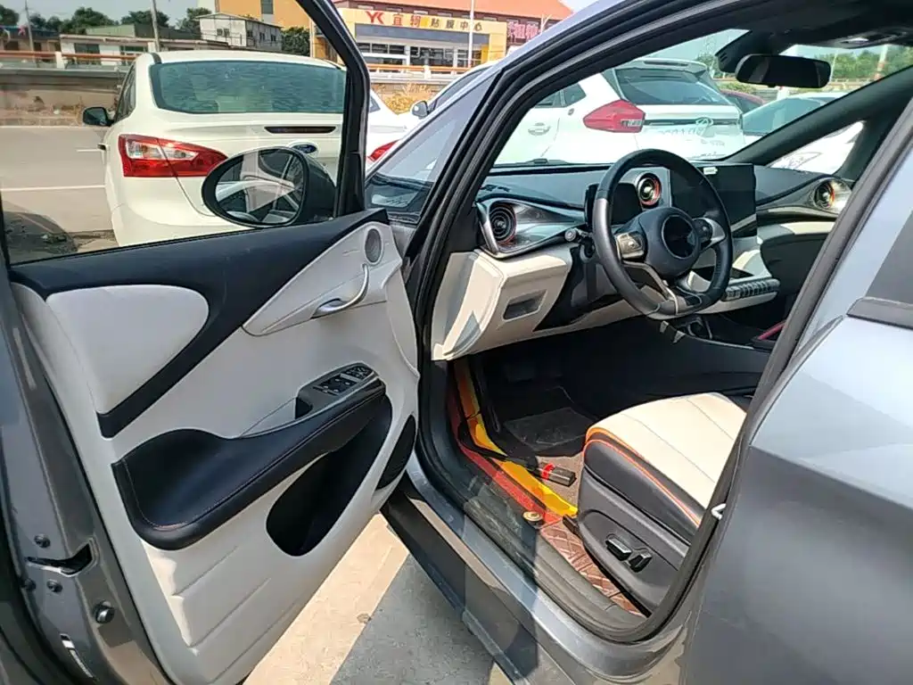 BYD Dolphin 2022 — фото 16