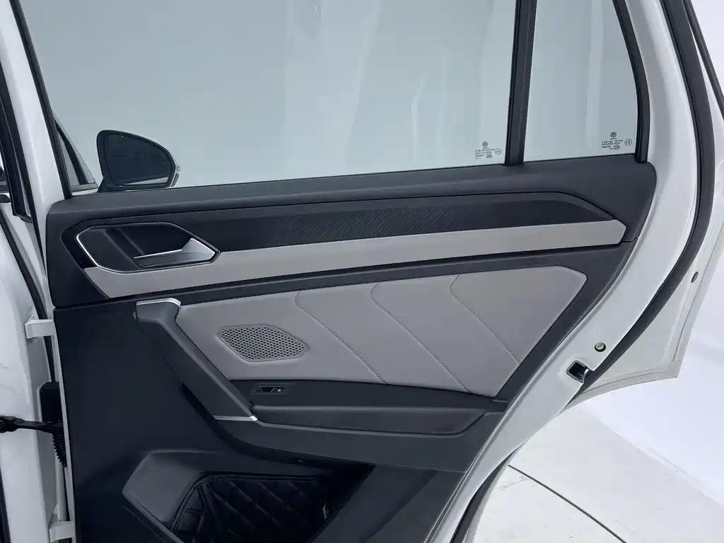 Volkswagen Tayron 2023 — фото 27