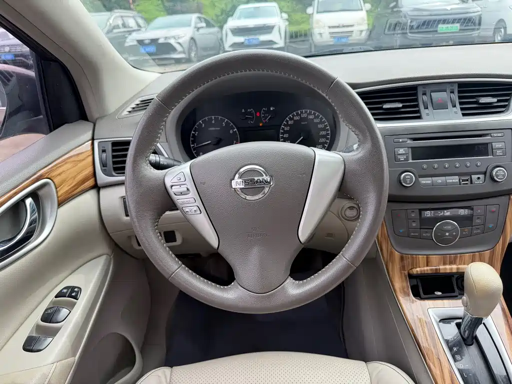 Nissan Sylphy 2015 — фото 10