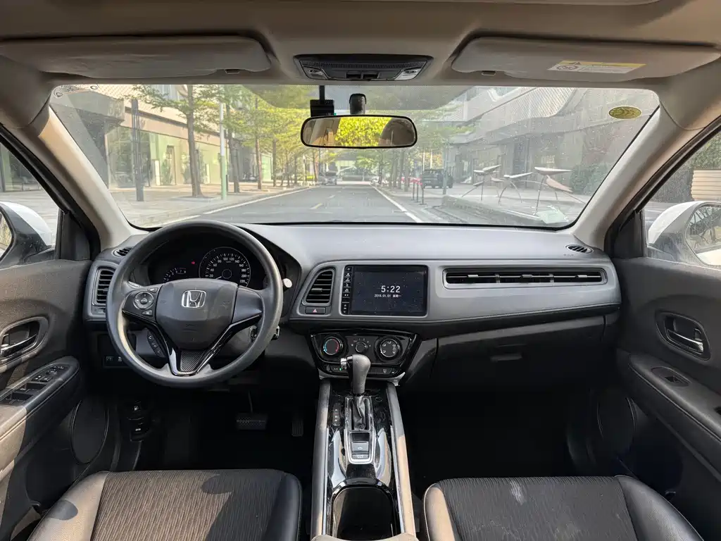 Honda Vezel 2021 — фото 10