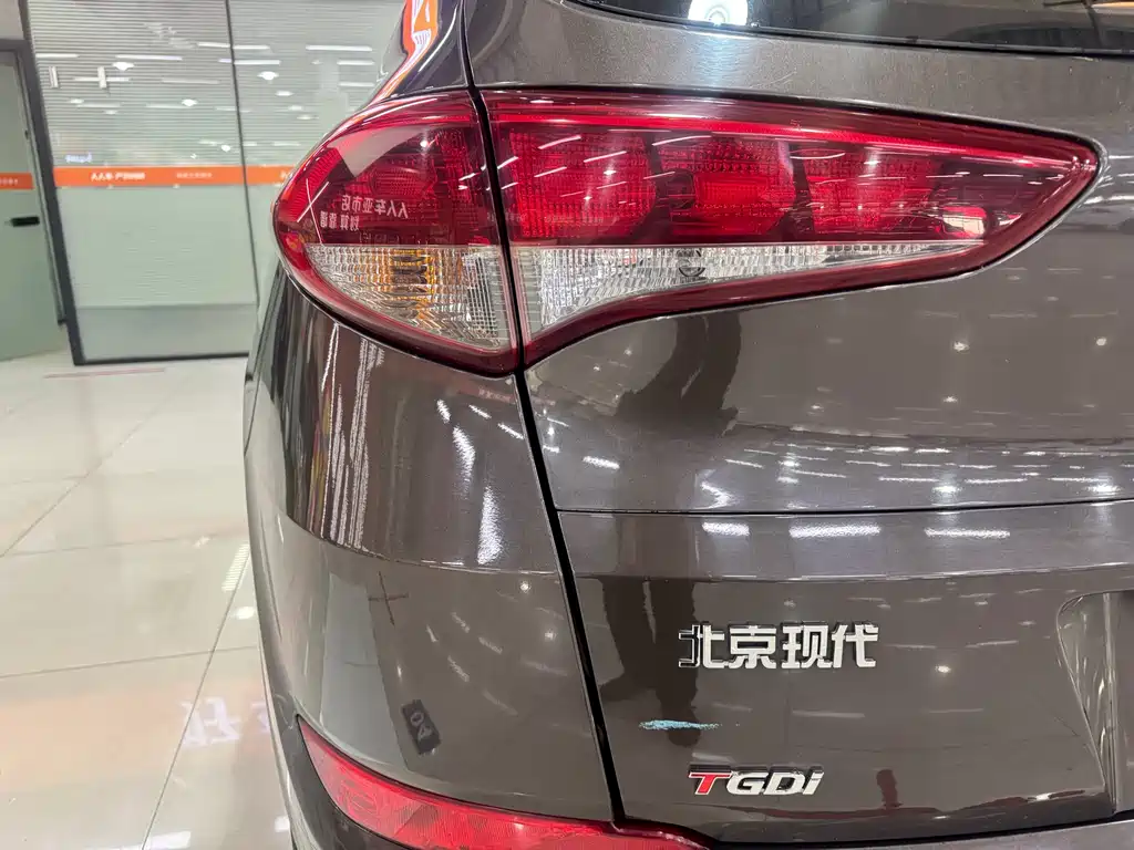 Hyundai Tucson 2016 — фото 17