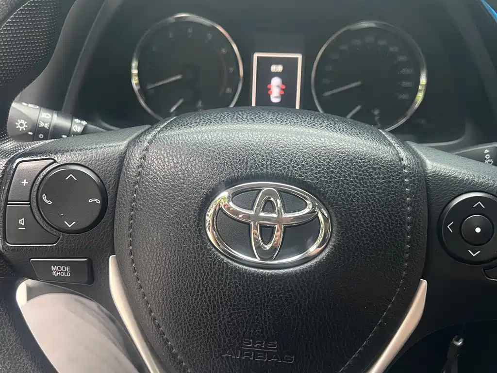 Toyota Levin 2018 — фото 13