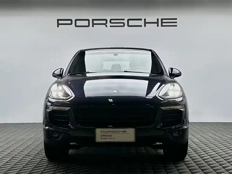 Porsche Cayenne New Energy 2018 — фото 2