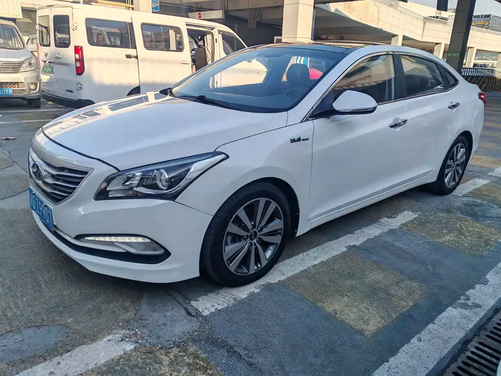 Hyundai Mistra 2017 — фото 1