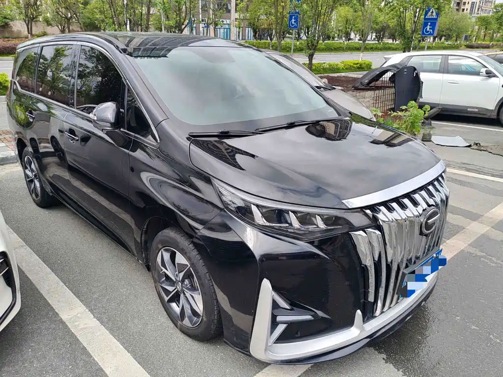 GAC Motor Trumpchi M6 2022 — фото 2