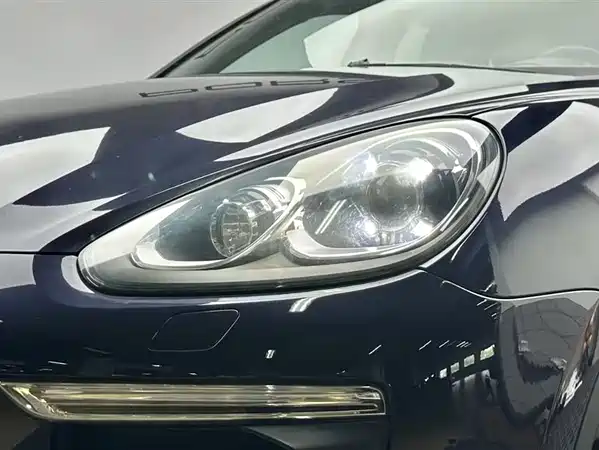 Porsche Cayenne New Energy 2018