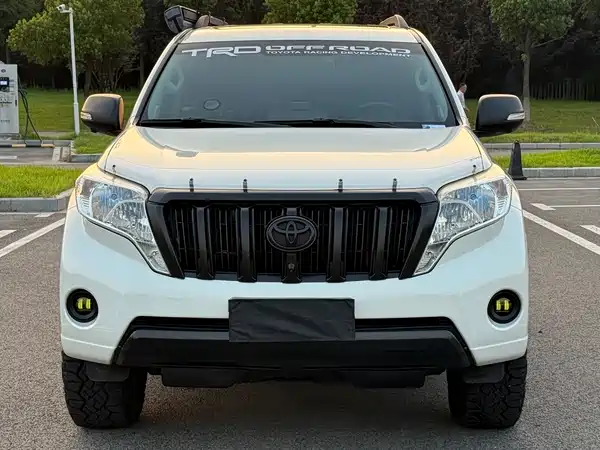 Toyota Prado 2016
