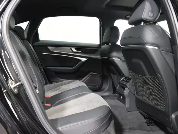 Audi A6L 2021