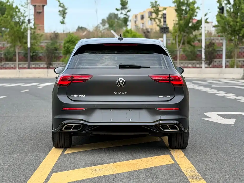Volkswagen Golf 2022