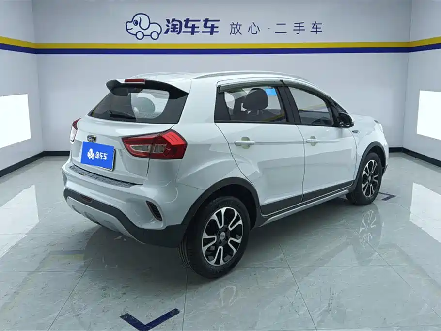 Geely Vision X3 2018 — фото 3