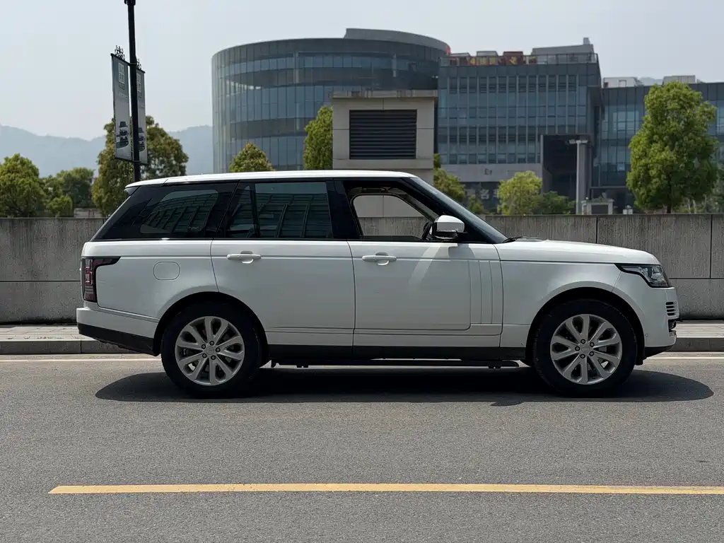 Land Rover Range Rover 2016 — фото 4