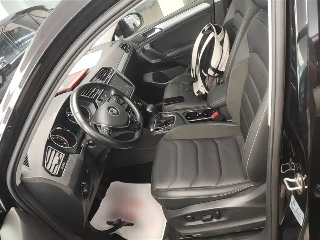 Volkswagen Tiguan L 2019 — фото 15