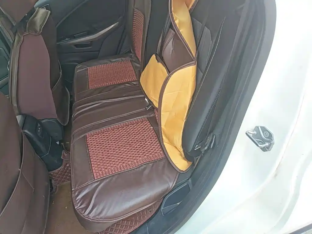 Ford EcoSport 2019 — фото 17