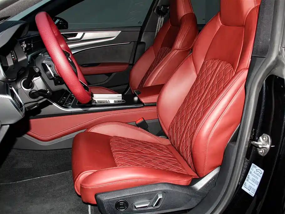 Audi A7L 2025 — фото 19