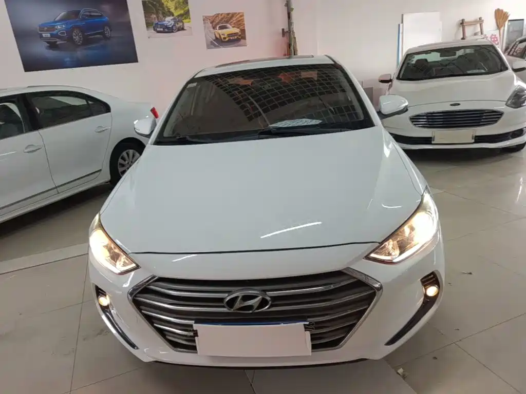 Hyundai Celesta 2018 — фото 3