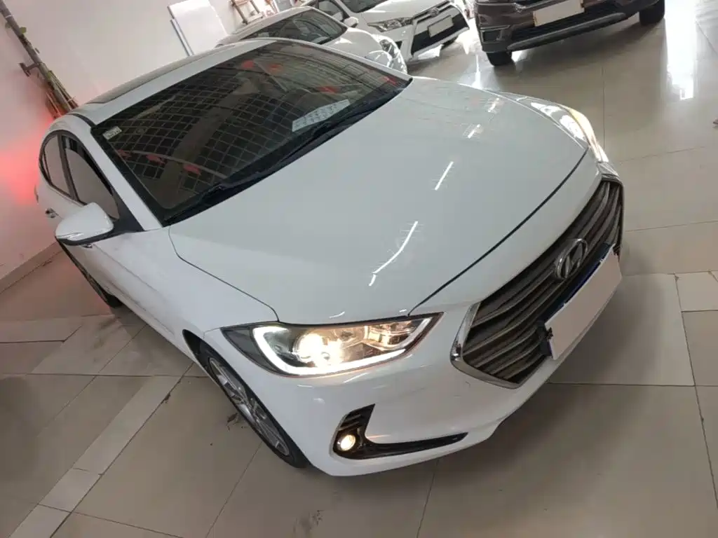 Hyundai Celesta 2018 — фото 4