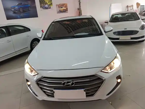 Hyundai Celesta 2018