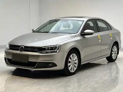 Volkswagen Sagitar 2014