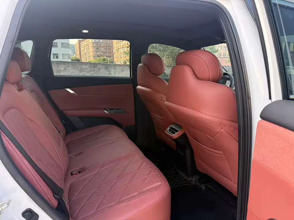 Changan CS75PLUS 2025 — фото 11