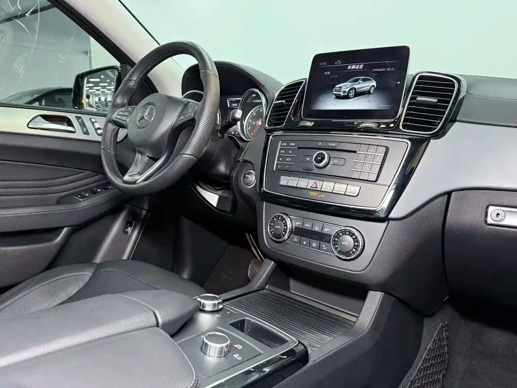 Mercedes-Benz GLE Coupe 2019 — фото 12