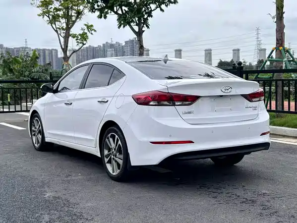 Hyundai Celesta 2016