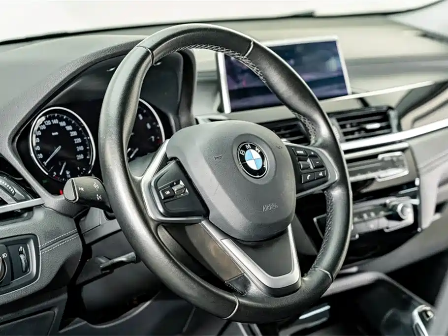 BMW X2 2019 — фото 10