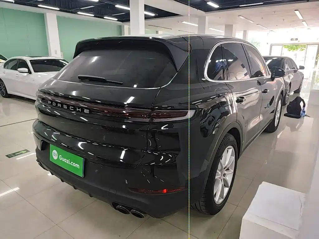 Porsche Cayenne 2025