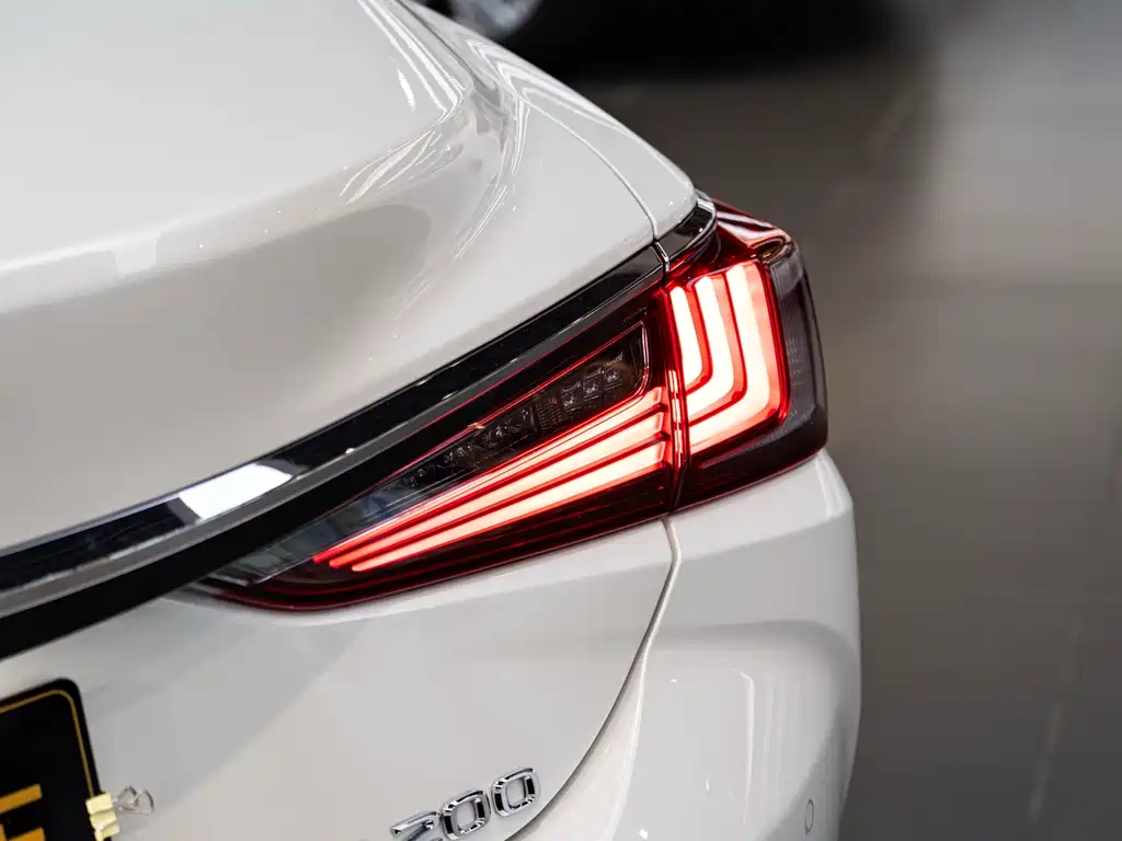 Lexus ES 2024