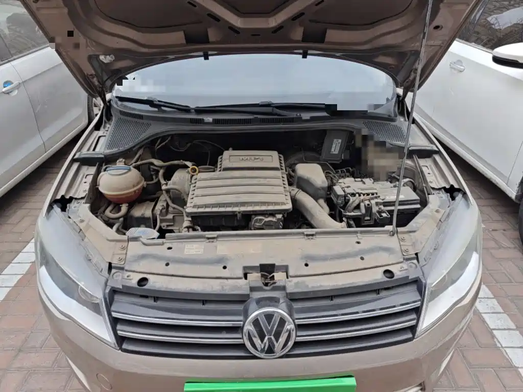 Volkswagen Jetta 2016 — фото 11