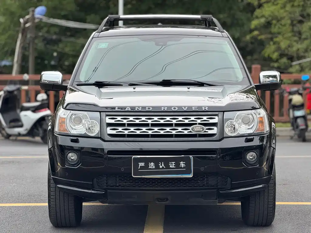 Land Rover Freelander 2 2013 — фото 2