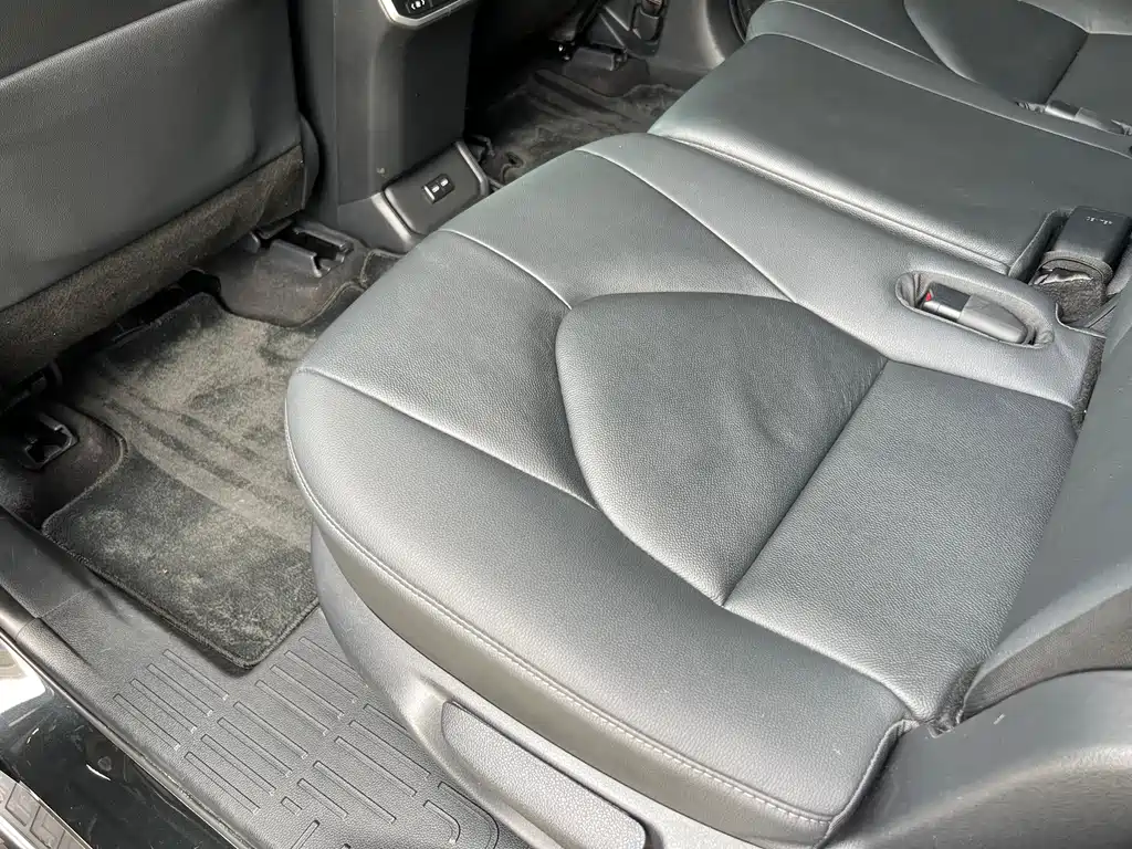 Toyota Highlander 2024 — фото 14