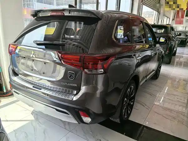 Mitsubishi Outlander 2019