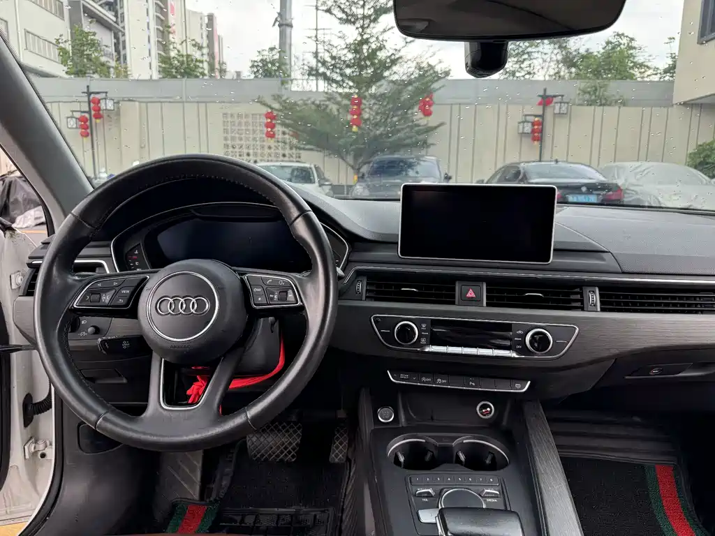 Audi A4L 2017 — фото 4
