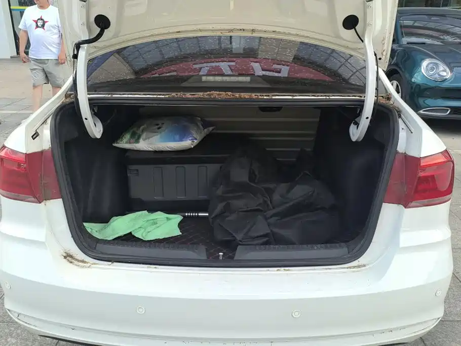 Volkswagen Santana 2021