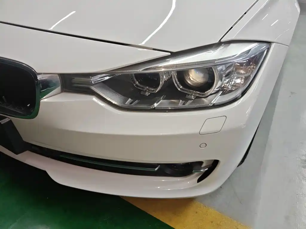 BMW 3 Series 2014 — фото 18