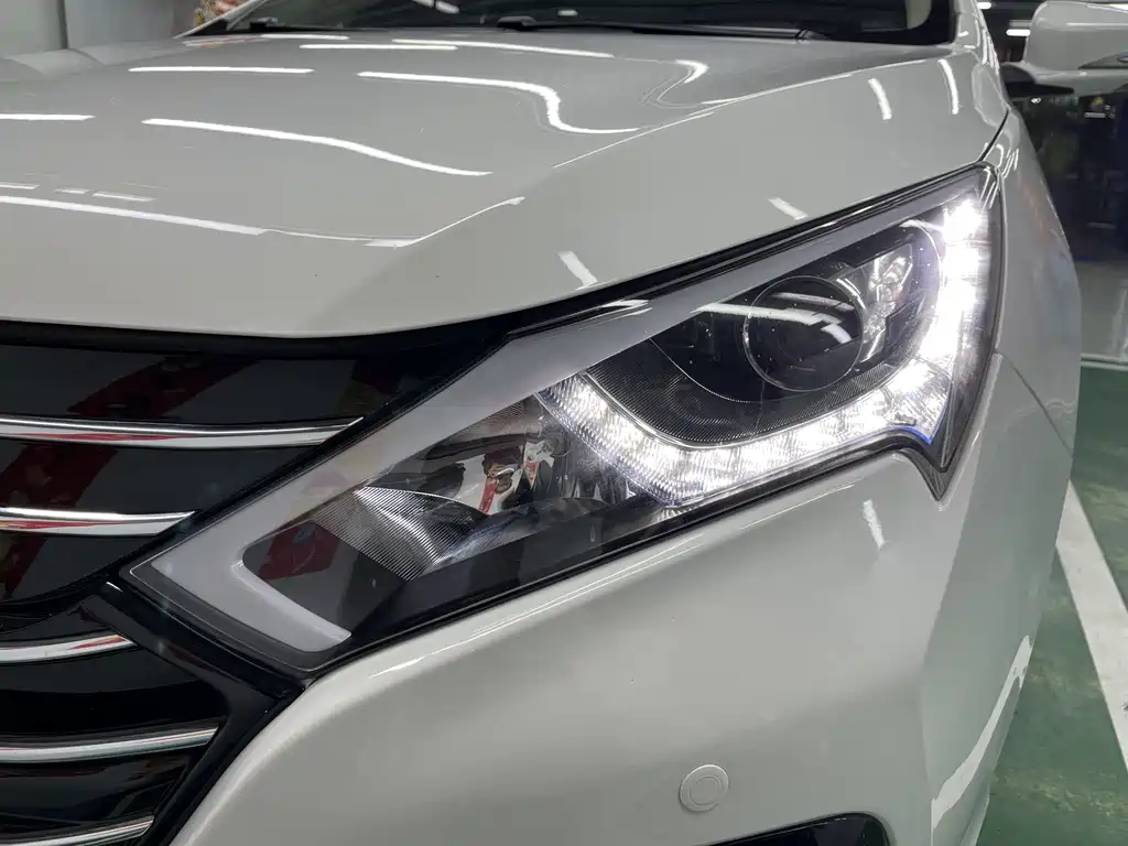 BYD Qin NEV 2018 — фото 26
