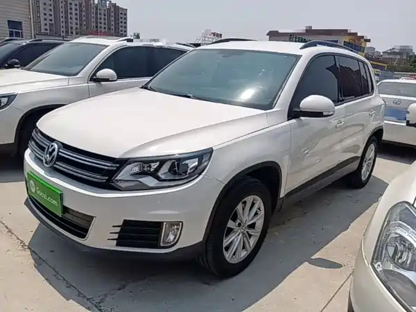 Volkswagen Tiguan 2015