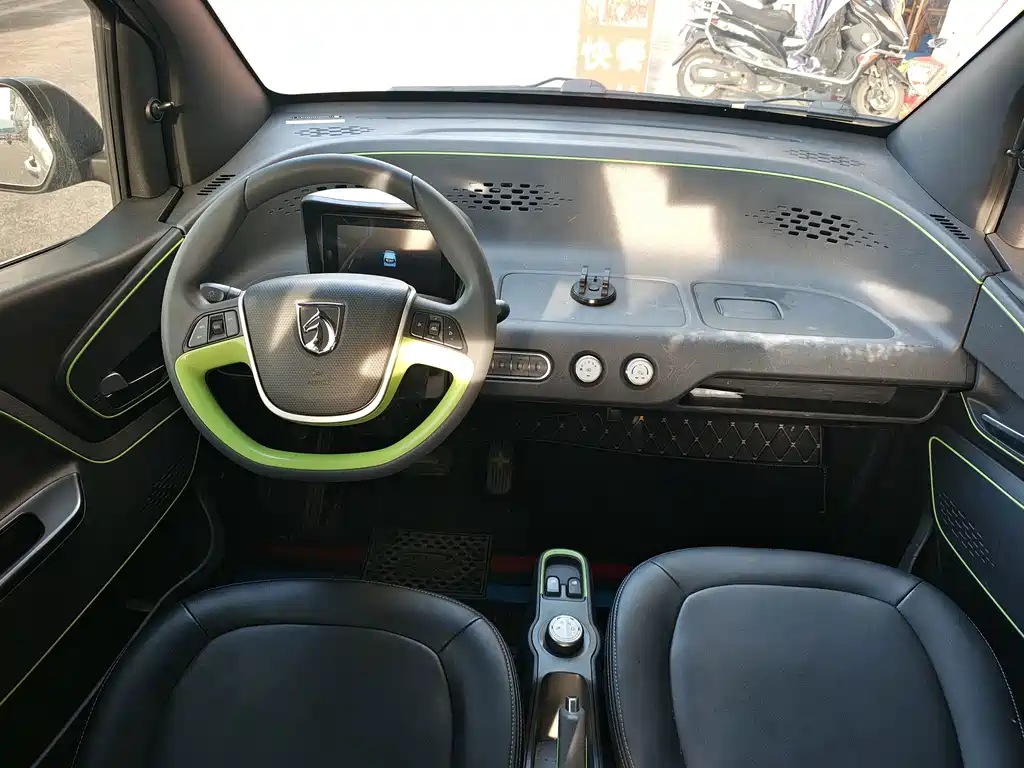 Baojun E100 2019