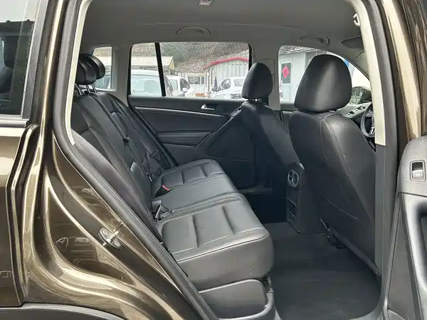 Volkswagen Tiguan 2014