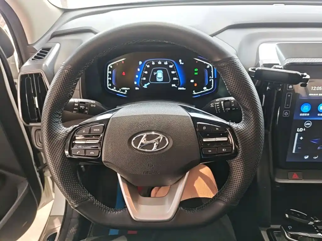 Hyundai ix35 2023 — фото 11