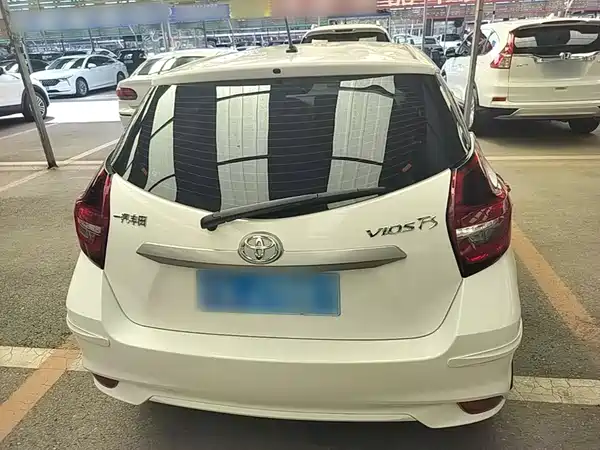 Toyota Vios FS 2021